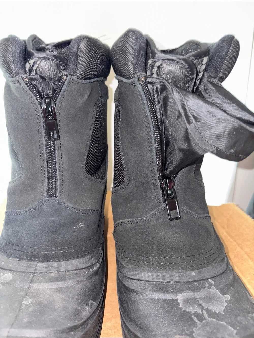 Ranger Black Insulated Work Boots - Zip Closure size 11